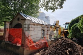 Русе - гробница - реставрация