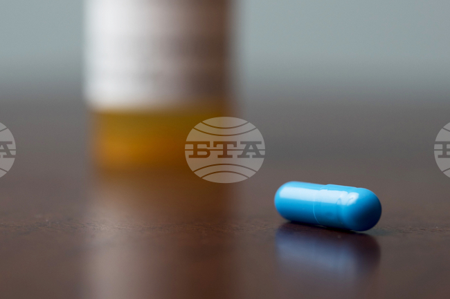 Гръцките власти арестуваха мъж, погълнал 100 капсули с кокаин в опит да ги вкара в страната