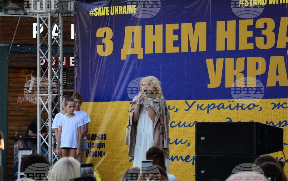 Варна - украински бежанци - Национален празник на Украйна