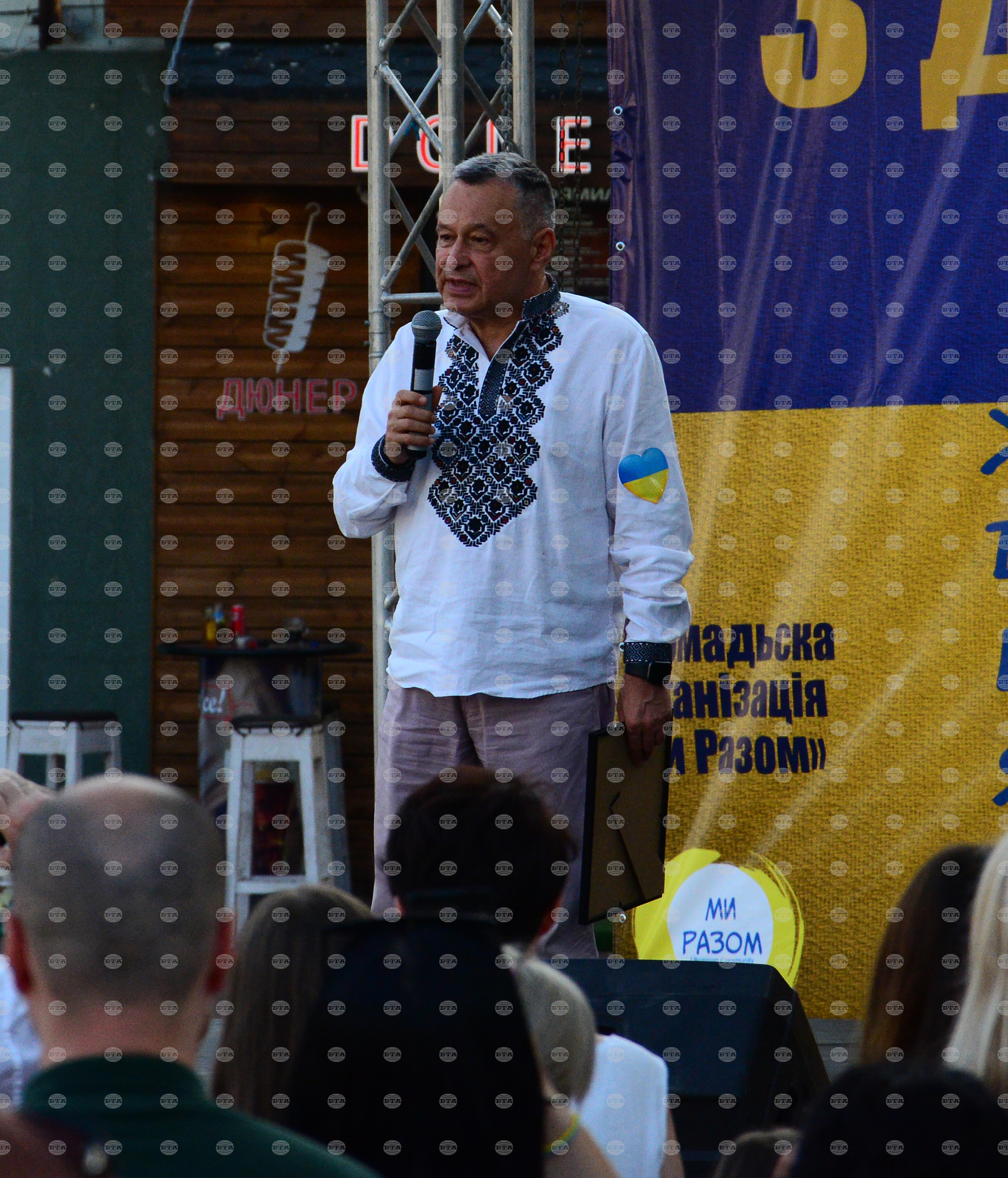 Варна - украински бежанци - Национален празник на Украйна