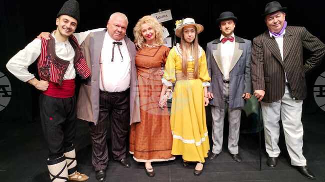 Театърът в Силистра предлага на своите зрители промоционални билети през декември по повод Коледните празници