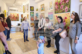 Бургас - „Цветница е!“ - живопис - изложба