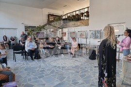 Разград - изложба-базар - библиотека