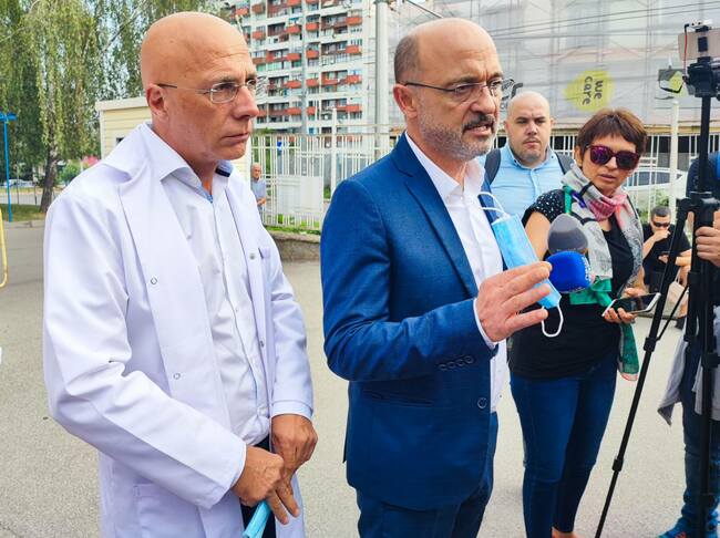 Д-р Асен Меджидиев: С десет допълнителни медицински екипа подсилихме спешната помощ по Черноморието