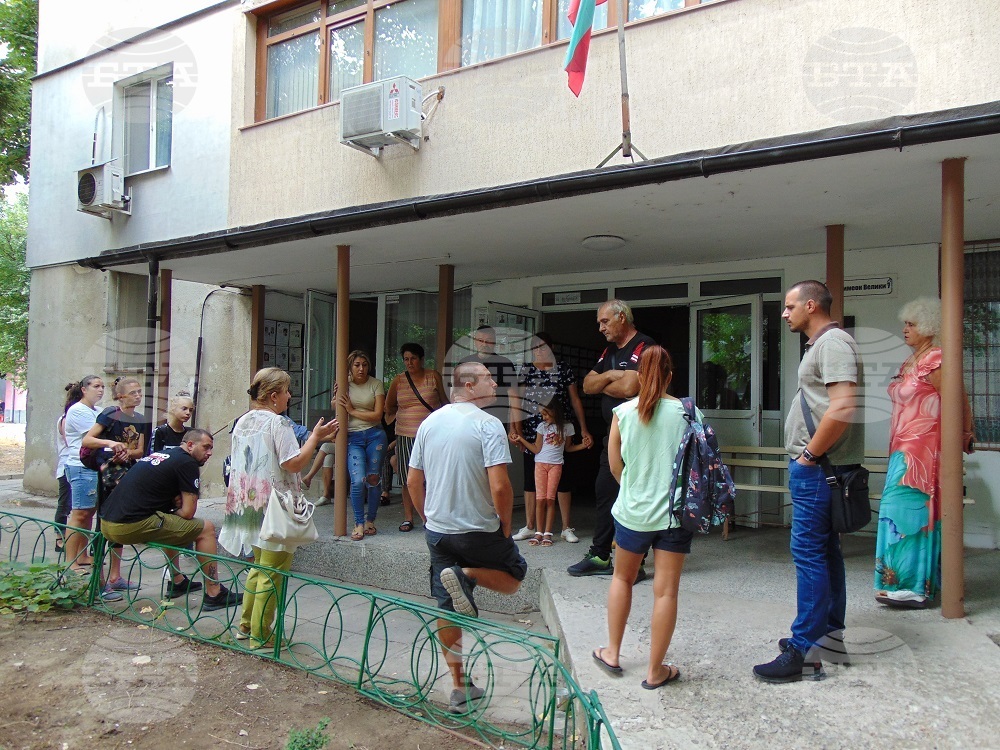 Община Шумен осигури жилище на семейство, чийто апартамент изгоря при пожара в жилищен блок в града