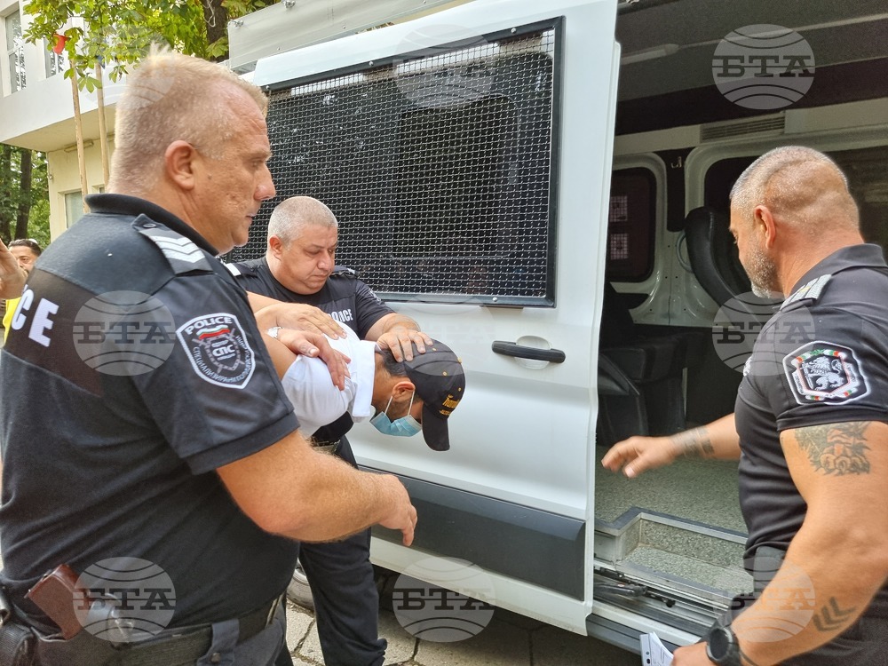 Първомай - задържан чужд гражданин