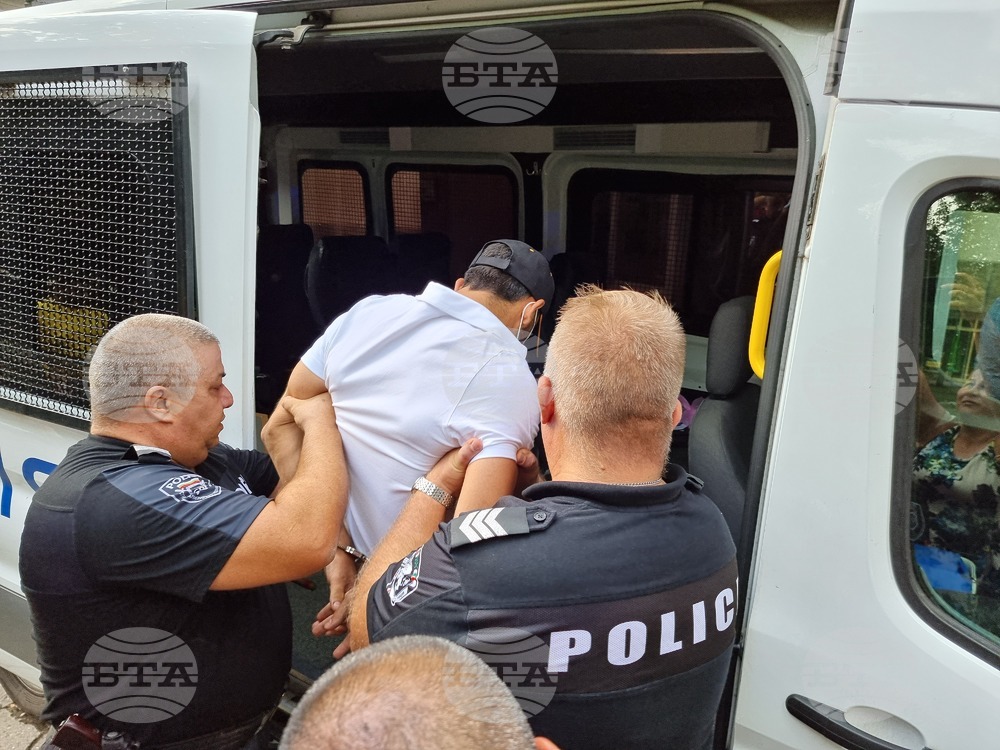 Първомай - задържан чужд гражданин