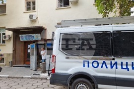 Първомай - задържан чужд гражданин