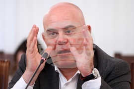 Народно събрание - Комисия за Мартин Божанов