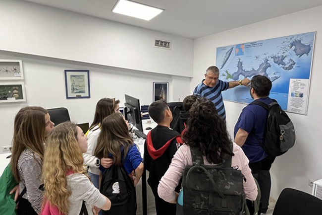 Spanish Researcher Manuel Jose Carpintero Visits Sofia University, Gets Acquainted with History of Bulgarian Polar Research