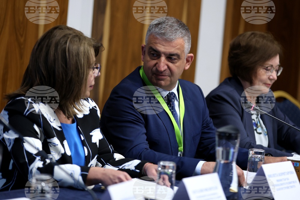 Заключителна конференция по проект "Развитие на фискалната децентрализация и подобряване на финансовото управление на местно ниво в България"