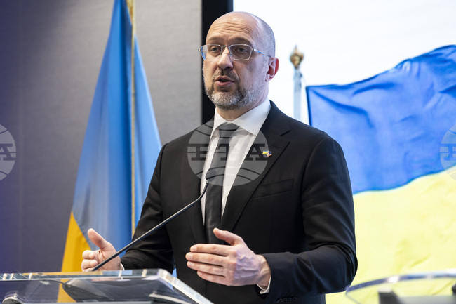 Украйна получи 1 млрд. долара от Япония и Великобритания по проект на Световната банка