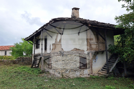 Село Батулци - къща музей на Васил Левски