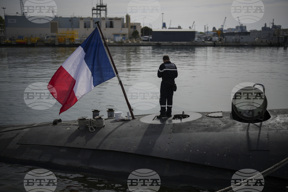 Франция внедри нова версия на ядрени ракети в подводниците си