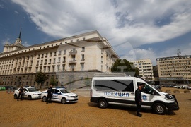 Служители на МВР - едноминутно мълчание