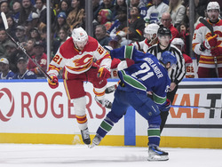 Flames Canucks Hockey