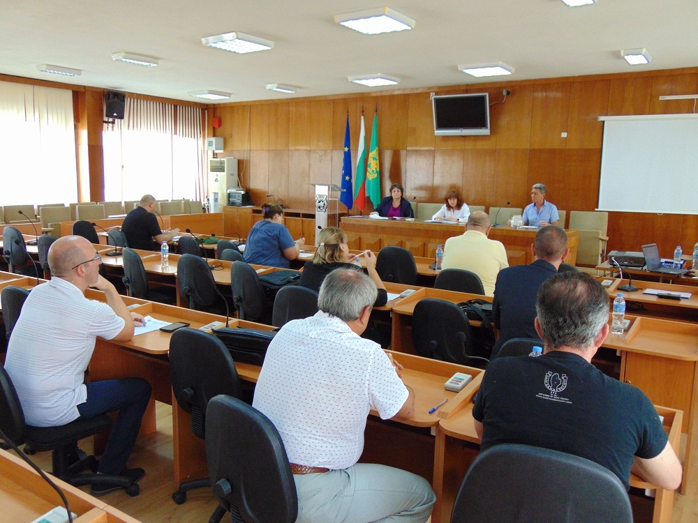 Утвърдиха състава на секционните избирателни комисии