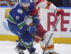 Flames Canucks Hockey