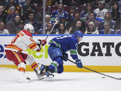 Flames Canucks Hockey