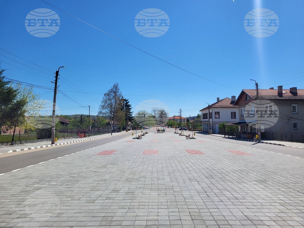 Село Райово - великденска украса