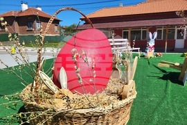 Село Райово - великденска украса