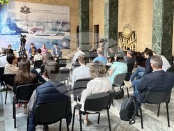 Представители на граждански и политически организации взеха участие в организираното от МЕУ публичното обсъждане на Методиката по удостоверяване на машините за гласуване