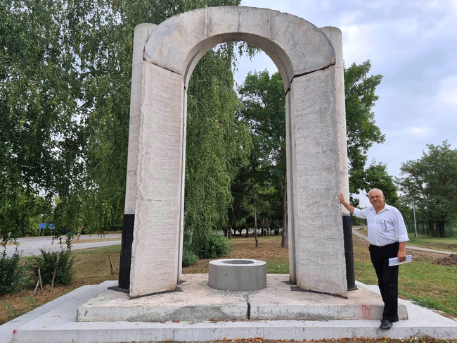 Ученици, учители и читалищни дейци ще издирват родственици, служили във военните части и поделения на Гарнизон Разград