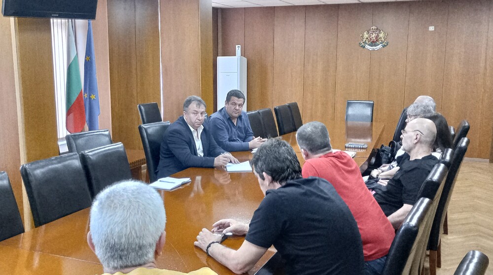 Община Шумен: Собствениците на питейни заведения в Шумен предложиха икономически мерки за подкрепа на бизнеса 