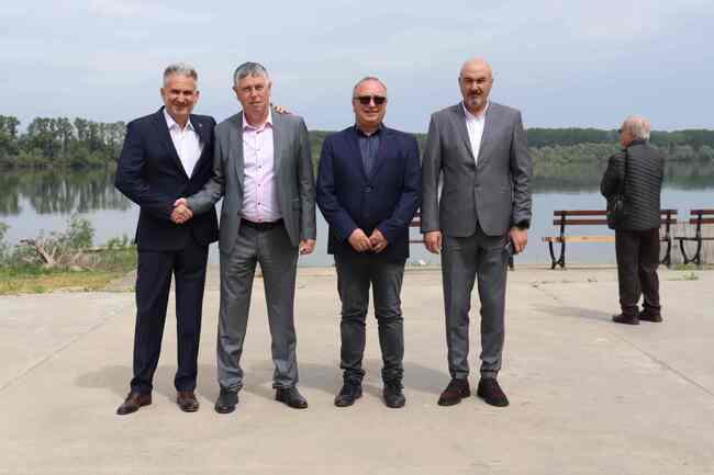 ОА Русе: Иновациите в свефарата на селското стопанство бяха на фокус в рамките на българо – румънската земеделска работна група