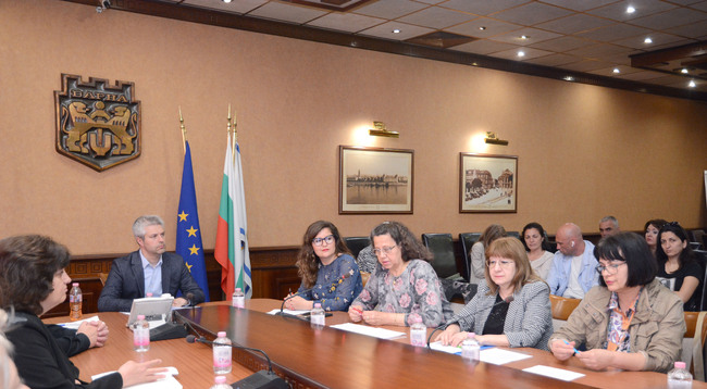 Община Варна ще помогне за осигуряване на противопожарен екип в КК „Златни пясъци“ за летния сезон