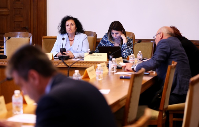 С промени в Закона за подпомагане на земеделските производители депутатите гарантираха прилагането на мерките за подкрепа на земеделските стопани