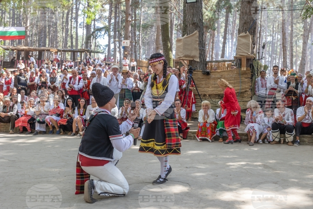 Село Жеравна - 14-и Международен фестивал на народната носия - ретроспекция - 20 август 2022