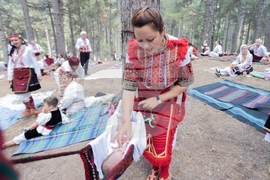 Село Жеравна - 14-и Международен фестивал на народната носия - ретроспекция - 20 август 2022