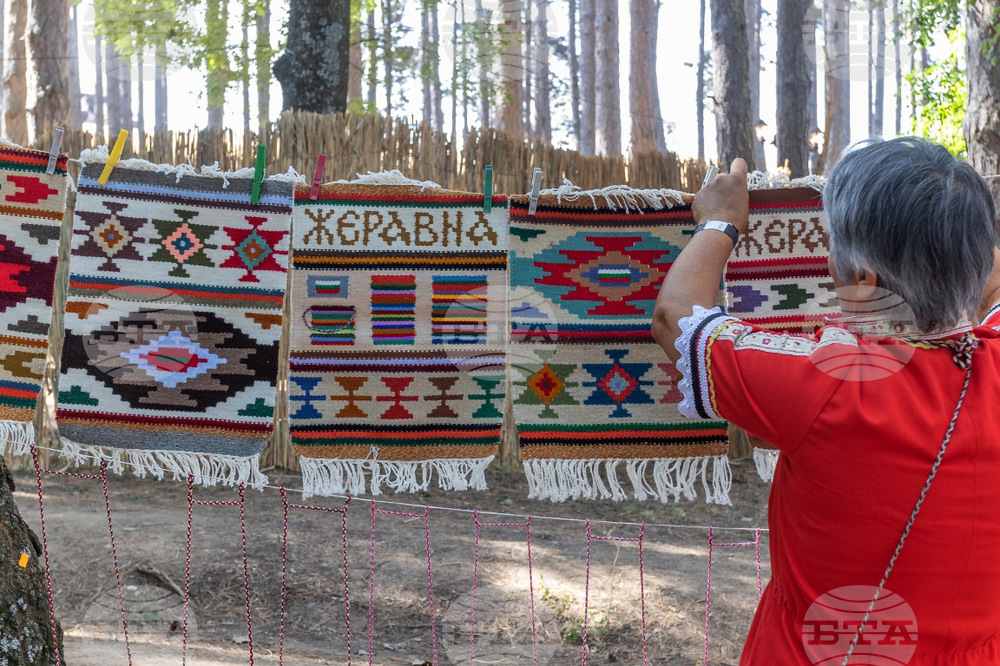 Село Жеравна - 14-и Международен фестивал на народната носия - ретроспекция - 20 август 2022