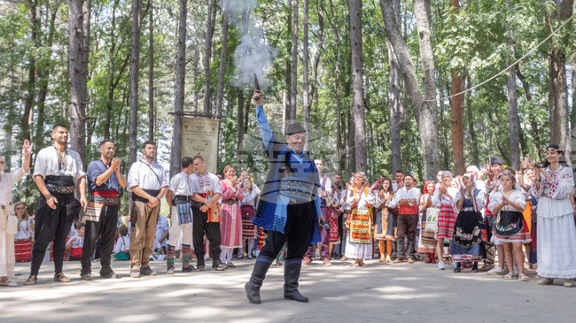 Bulgarе Folk Ensemble to Perform "The Eighth Wonder" in Madrid