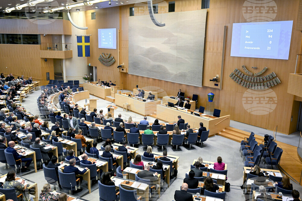 Шведският парламент гласува за улесняване на законната смяна на пола