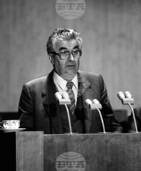 Акад. Цено Хинковски - учен