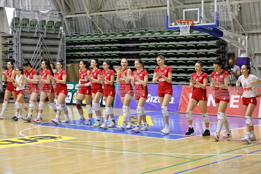 ЦСКА победи Драгоман в среща от волейболното първенство на България за жени