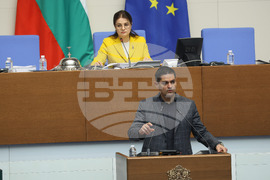 Парламент - заседание - Радостин Василев