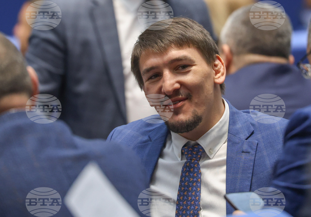 Парламент - заседание