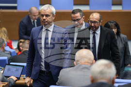 Парламент - заседание