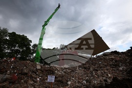 Стадион „Българска армия“ - демонтаж