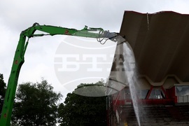 Стадион „Българска армия“ - демонтаж