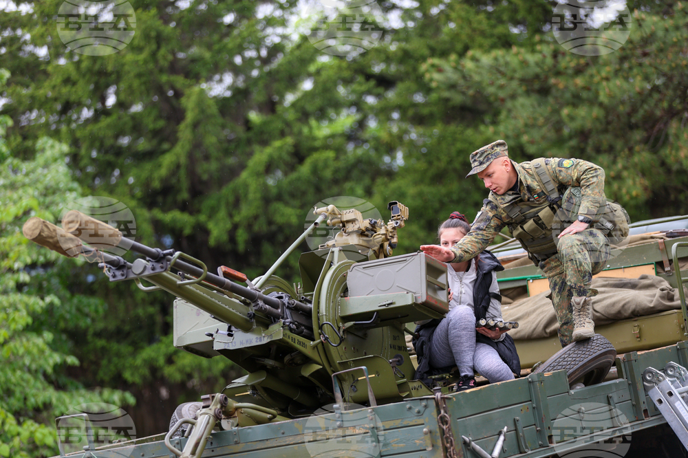 Благоевград - военно формирование 26 400 - ден на отворени врати