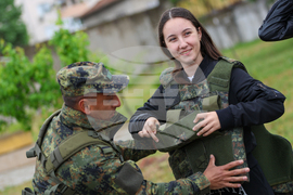 Благоевград - военно формирование 26 400 - ден на отворени врати