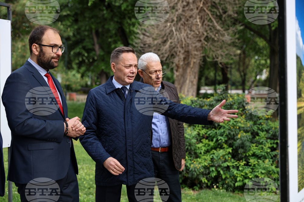 Пловдив - "Непознатият Казахстан" - фотоизложба - откриване