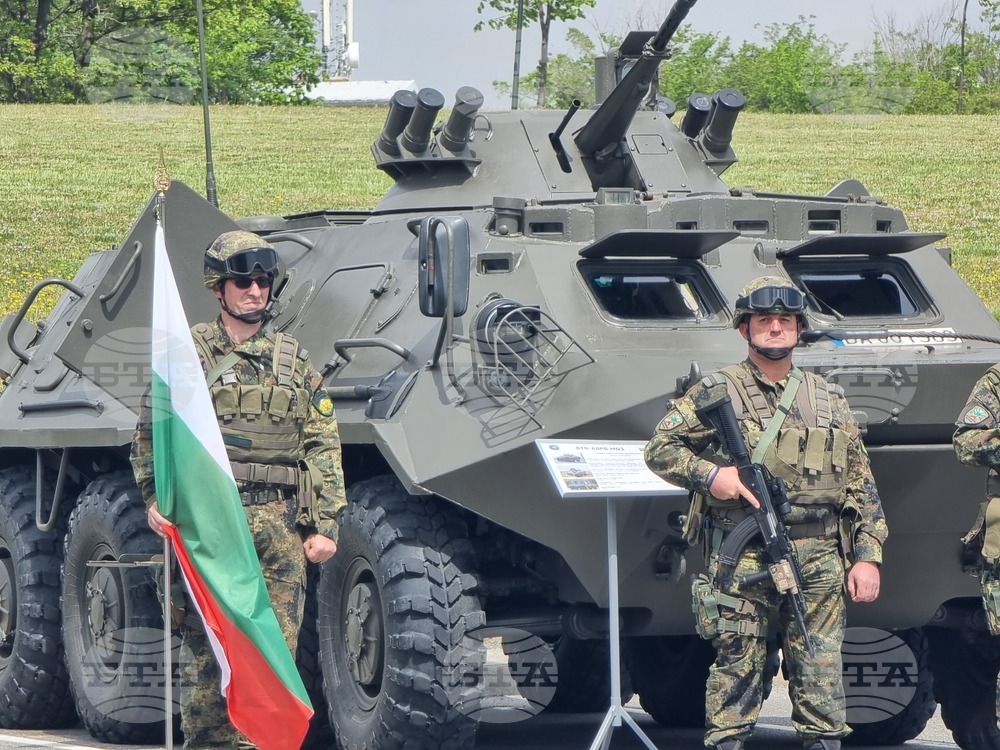 Ново село - учебен полигон - Румен Радев - Серджо Матарела - посещение