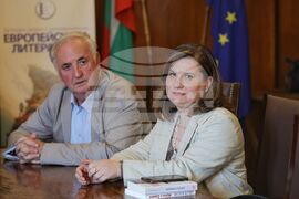 Григор Бануши - роман - представяне