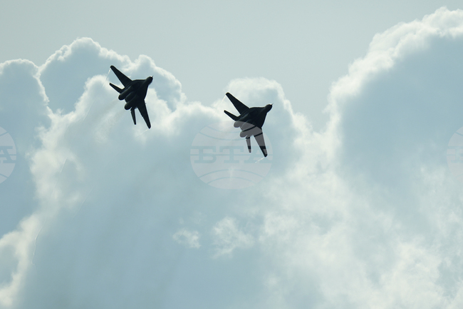 Две полски летища подновиха работа след временно затваряне заради руските удари по Украйна