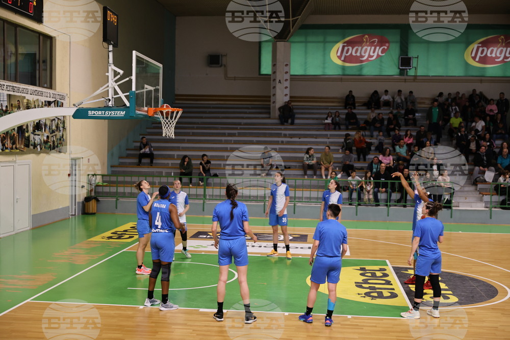 Стара Загора - баскетбол - жени - Берое (Стара Загора) - Монтана 2003